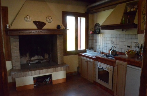 San Zenone degli Ezzelini Appartement | Beautiful apartment surrounded by greenery a stone's throw from the mountains