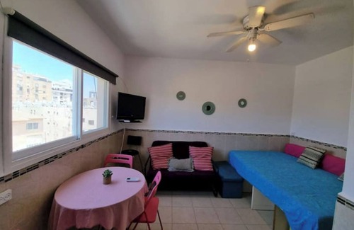 Netanya Appartement | Beau studio clair centre Netanya proximité de tout