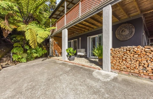 Havelock Maison | Beau Views - Marlborough Holiday Home
