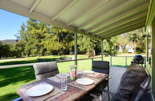 Kangaroo Valley Maison | Beau Villa - Two bedroom Villa on golf course