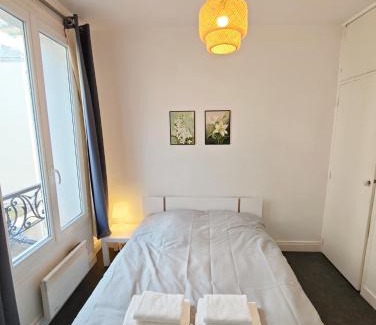 15th Arrondissement Appartement | Beaugrenelle 1-Min Walk Elegant 2P Apart 4 sleeper