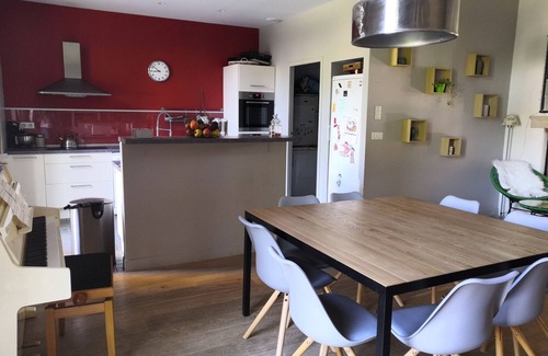 Gleize Maison | Beaujolais house with charm, pool, fireplace