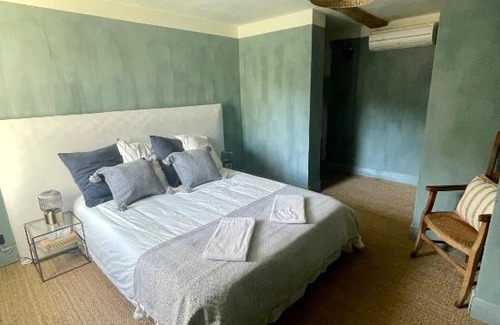 Fressac Lit Et Petit-Déjeuner | Beauregard Cévennes - Magnifique chambre d'hôtes, indépendante et moderne