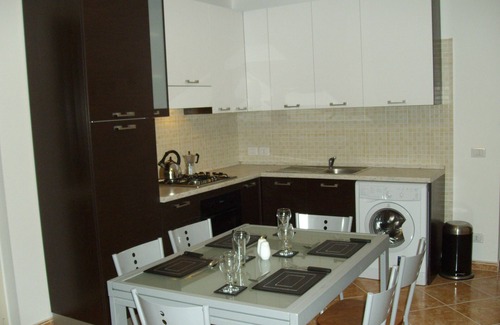 Gioiosa Ionica Appartement | Bel appartement neuf avec piscine à proximité du village, de la mer à seulement 5 minutes,
