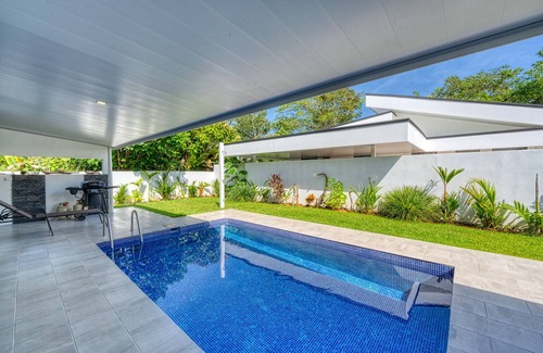 Ballena Maison | Beautiful NEW HOUSE with private pool!