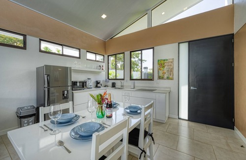 Ballena Maison | Beautiful NEW HOUSE with private pool!