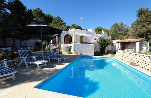 Sant Antoni de Portmany Maison | Belle villa de 3 chambres avec appartement privé et piscine privée à proximité des plages