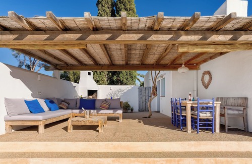 Sant Josep de sa Talaia Villa | Belle villa pour 6 avec grande piscine, vue mer et coucher de soleil dans les collines de San Jose