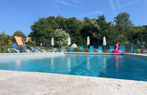 Saint-Pierre-de-Frugie Maison | Beautiful 3 bedroom property, with private courtyard and garden