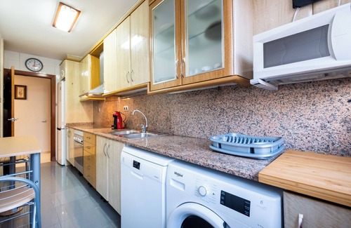 Cornella de Llobregat Appartement | Beautiful two-bedroom apartment in Cornellà
