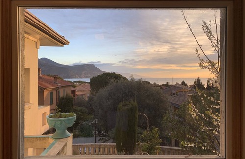 Saint-Jean-Cap-Ferrat Maison | Beautiful villa in Saint-Jean-Cap Ferrat with panoramic sea views.