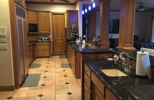 Edmond Maison | Beautiful 10 acre wooded estate with 4 bedrooms, 4 1/2 baths & private pool.