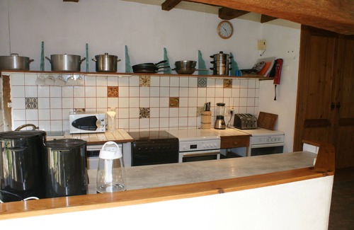 Pillac Maison | Magnifique maison, 12e siècle, piscine privée, 25 personnes, 12 chambres