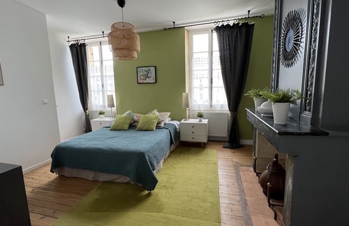 Rions Maison | Beautiful 16th century residence with swimming pool