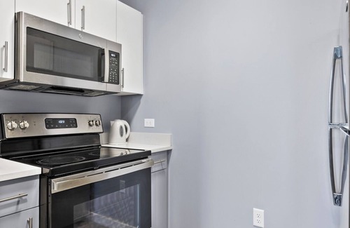 Everett Appartement | Beautiful 1BR Near Encore Boston 8875