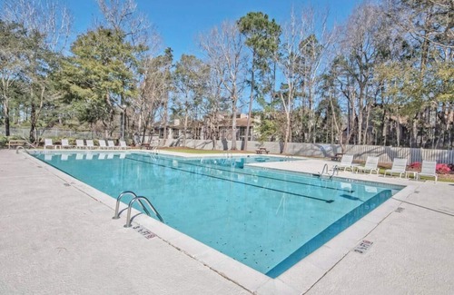 North Charleston Copropriété | Beautiful 2 Bed/Near Everything!