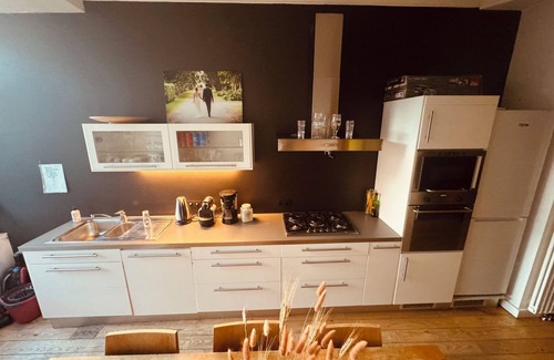 Sint-Gillis Appartement | Bel appartement d'artiste 2 chambres tout confort au coeur de Saint-Gilles