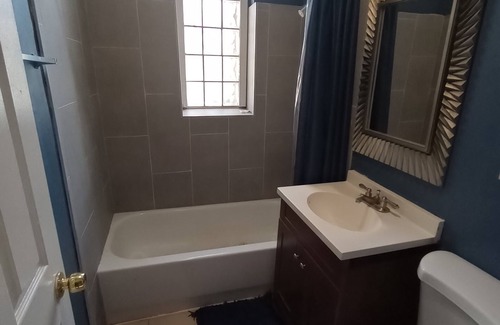 Douglas Appartement | Beautiful 2 Bedroom located in a Unique Private Park. Near Beaches Near Downtown