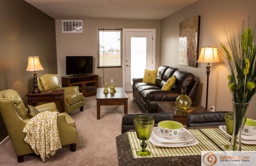 Regina Copropriété | Belle Suite 2 Chambre - Excellent Regina East Lieu - Unité 3
