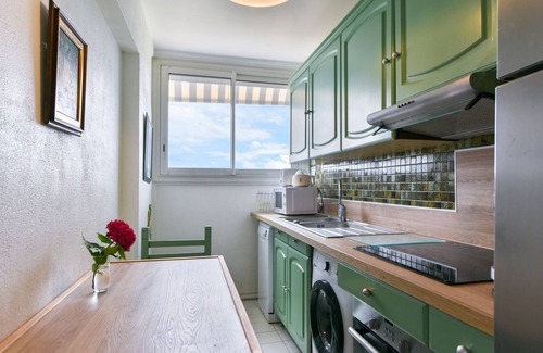 Beaulieu-sur-Mer Appartement | BEAU 2 P 63 m2 MAGNIFIQUE VUE MER -WI FI CLIM- 7 MN A PIED GARE. COMM .PLAGE