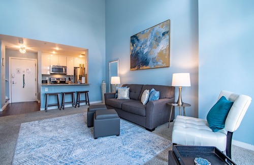 Belltown Copropriété | Beautiful 2 Story Penthouse @ the Heart of Seattle! with Pool and Free Parking