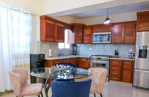San Cristobal Appartement | Beautiful 2Bd/2bath apt W. AC, Garage & roof top