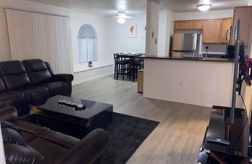 Spring Valley Copropriété | Beautiful 2bed 2bath condo