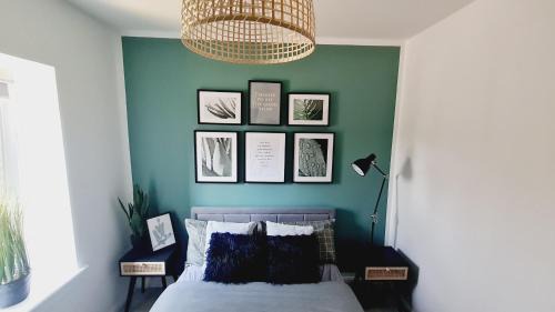 East End Appartement | Beautiful 2bed house with garden, walking distance to town - FREE parking