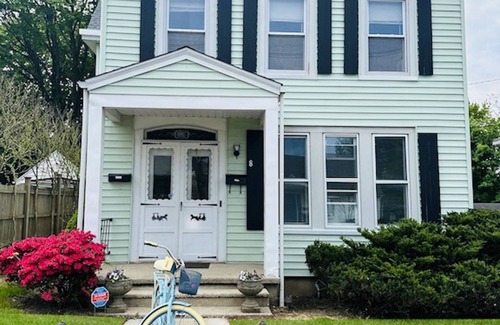 Norwalk Appartement | Beautiful 2BR apt in Beach community, close to train and hwys! Only 1hr to NYC!