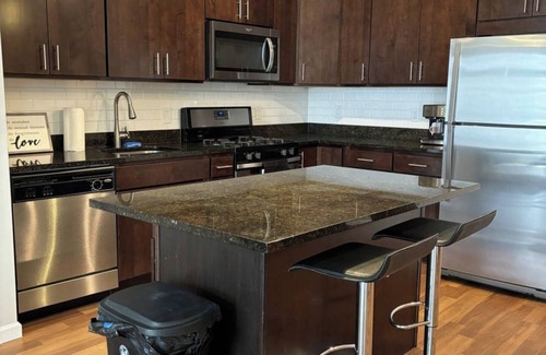 West Hempstead Appartement | Beautiful 2Br steps from LIRR