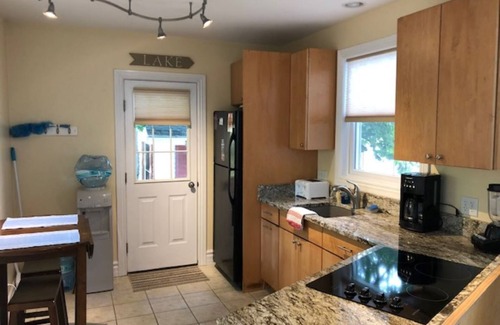 Richfield Springs Maison | Beautiful 3 Bedroom lakefront home less than 15 mins to Cooperstown. Sleeps 8+