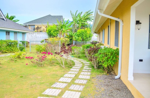 St. Ann's Bay Villa | Belle 3 Bdrm, 2bth avec vue sur l'océan dort 6