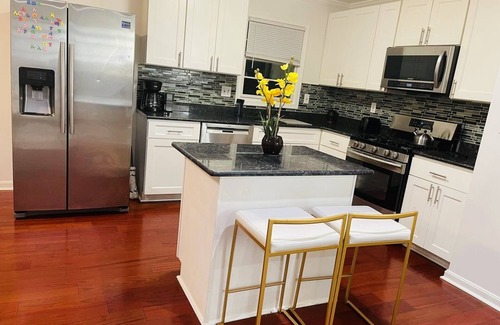 Capitol Heights Maison | Beautiful 3-bedroom home in Capitol Heights