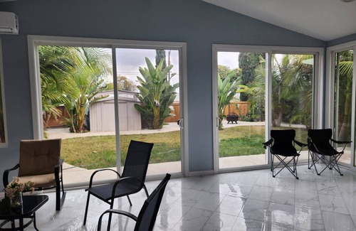 La Presa Maison | Beautiful 3-bedroom House> San Diego County > Spring Valley, CA. with AC/ Wi-Fi