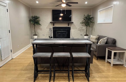 Columbus Maison | Beautiful 3-bedroom house in North Columbus, MS