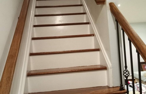 West Hills Maison | Beautiful 3-bedroom house with WiFi in Huntington