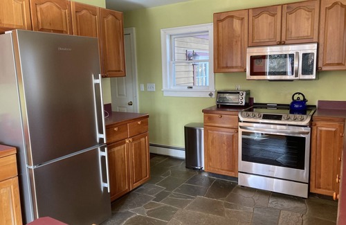 Brainard Maison | Belle 3 BR Berkshire Accueil - Vues sur la montagne et la vie privée sur 10 Acres