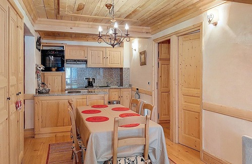 Le Cret Appartement | Beautiful 3-room apartment near the center of Val d'Isère
