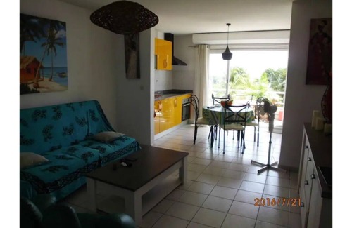 Malendure Appartement | Beau T2 entièrement équipé face à la marina de Gourbeyre