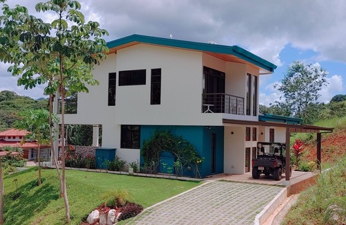 Acoyapa Maison | Beautiful 3B / 2.5B New House with private pool surrounded by Jungle & Mountains