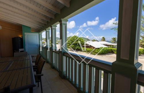 Bellevue Appartement | Beautiful 4,5 bed-rooms Beach-front Duplex of 189 m2 at Orient Beach