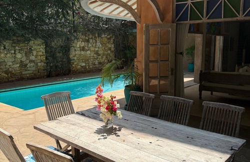 Galu Villa | Beautiful 4 bdrm Beach House with pool, en-suite bathrooms, chef & housekeeper