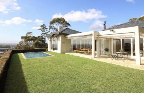 Steenberg Estate Maison | Beautiful 4 Bedroom House in Steenberg
