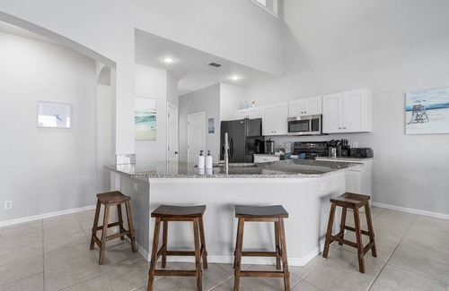Beachwalk Isles Maison | Beautiful 5 Bedroom Pool Home on the Water!
