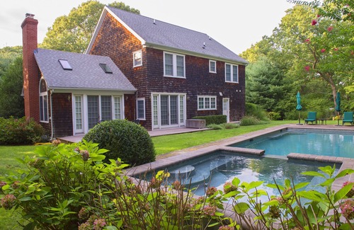 Sag Harbor Maison | Belle maison de 5 BR, 5 BA. Marchez jusqu'à la ville et les plages. Exclusivité HomeAway / VRBO.