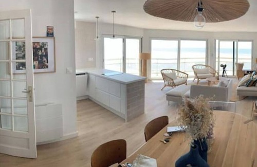 Saint-Etienne-au-Mont Appartement | Bel appartement , vue panoramique, refait à neuf
