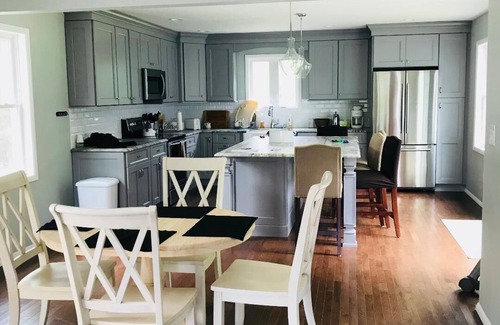 Shinnecock Hills Maison | Belles chambres dans un cadre serein pour une escapade relaxante