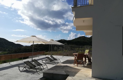 Pissouri Villa | Belle maison "Aggos Cliff" à Pissouri Chypre