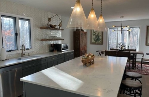 Guilford Maison | Beautiful airy home with indoor outdoor living