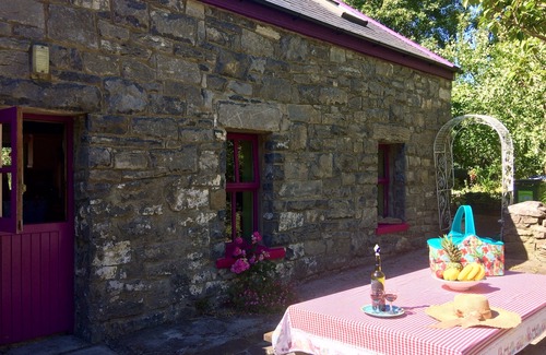 Bell Harbour Cottage | Belle Aisling Cottage, Dooneen, Burren, le long de l'Atlantique wa Co. sauvage Clare